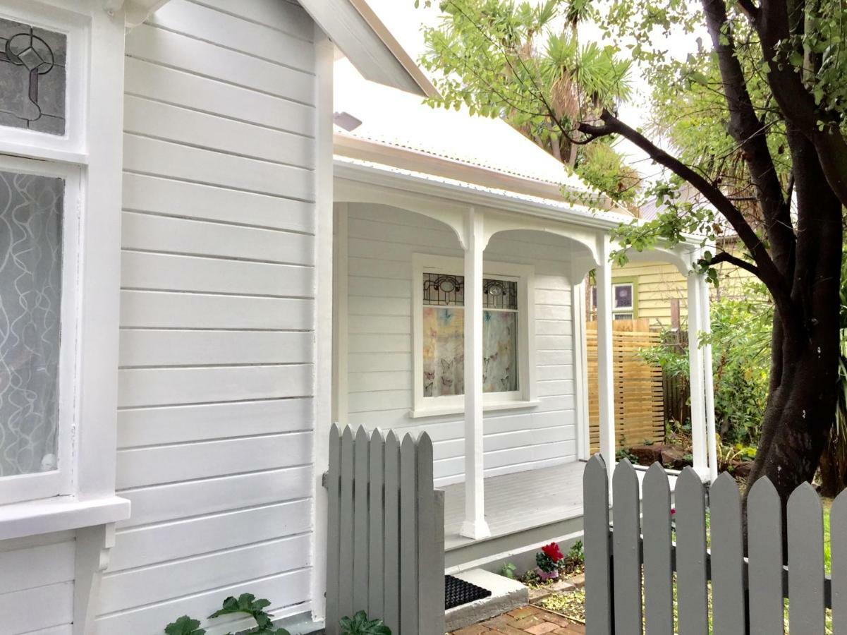 Villa G- House Christchurch Esterno foto